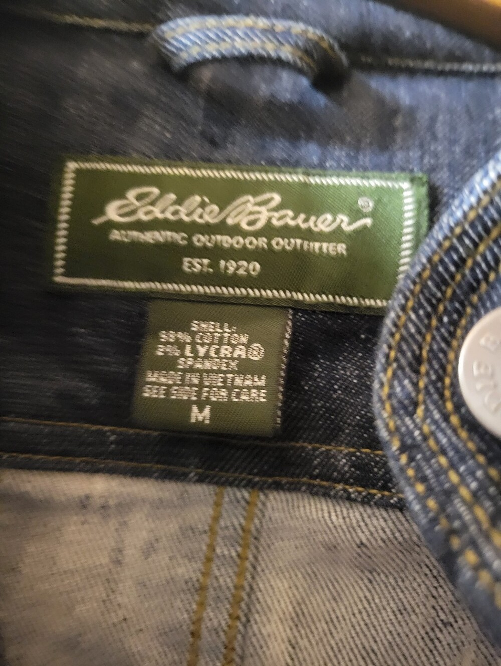 Eddie BAUER Denim Jacket M - Picture 2 of 3